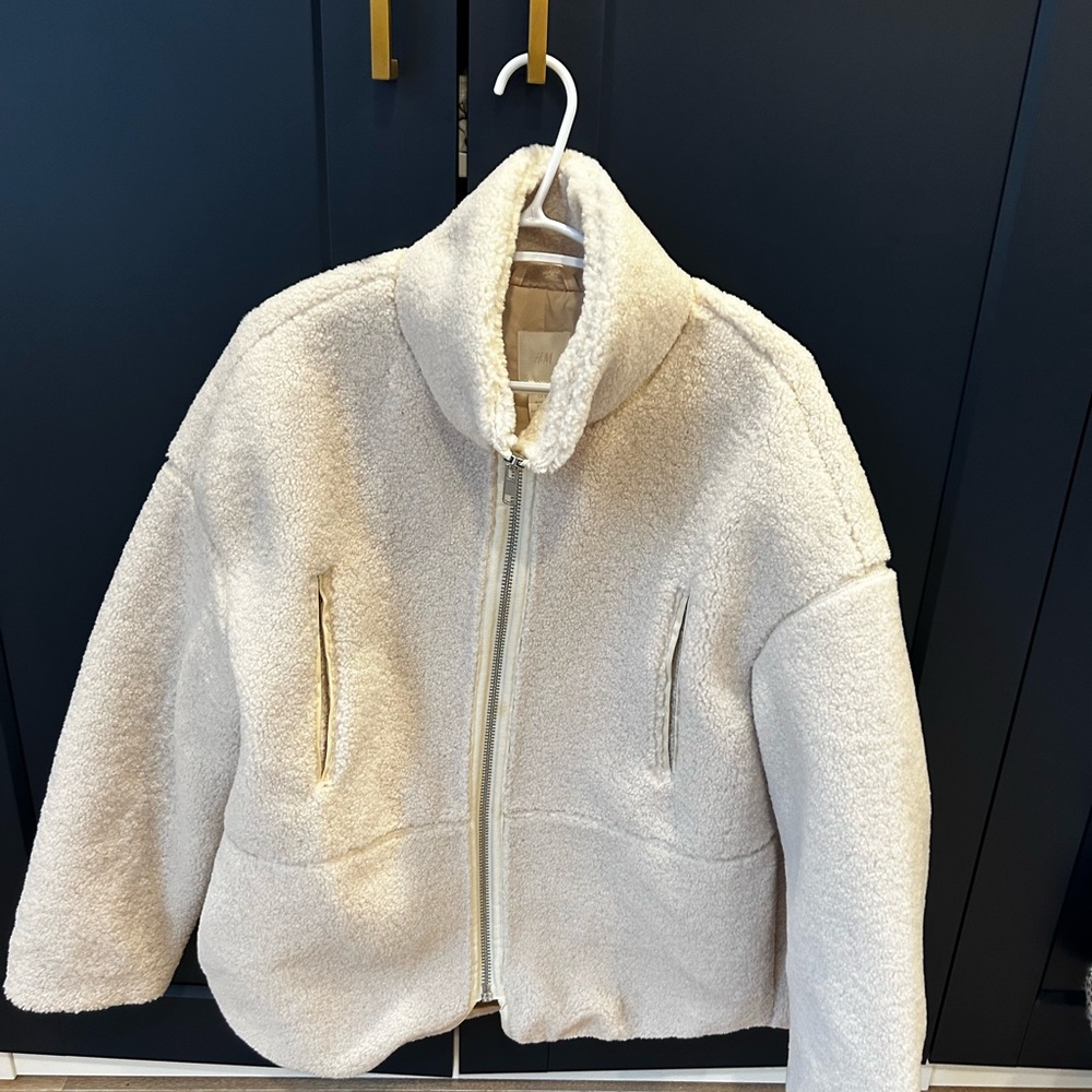 H&M Cozy Cream Sherpa Jacket